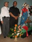 Con il padre Isidro nella parrocchia di Nuestra Señora del Amparo